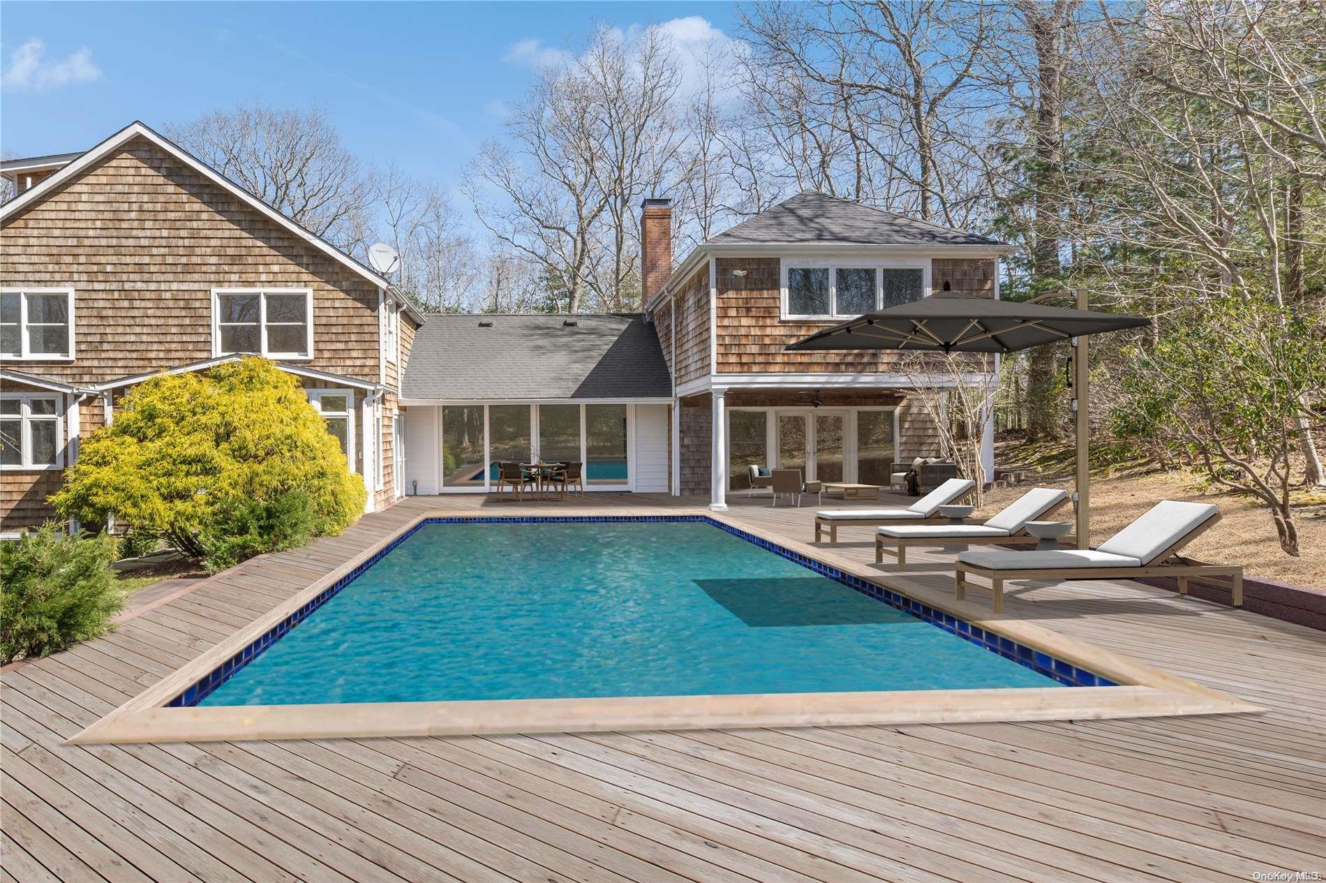 222 Northside Drive