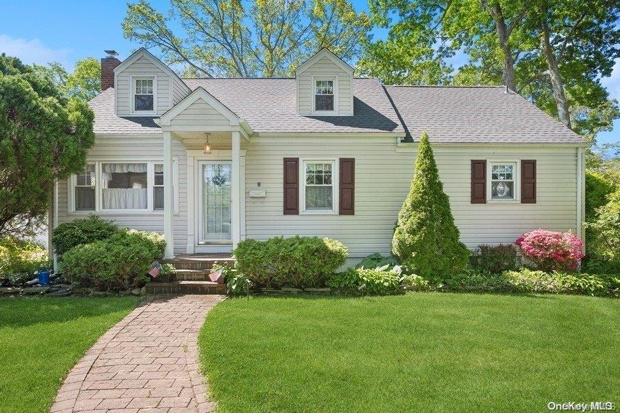 16 Howell Avenue