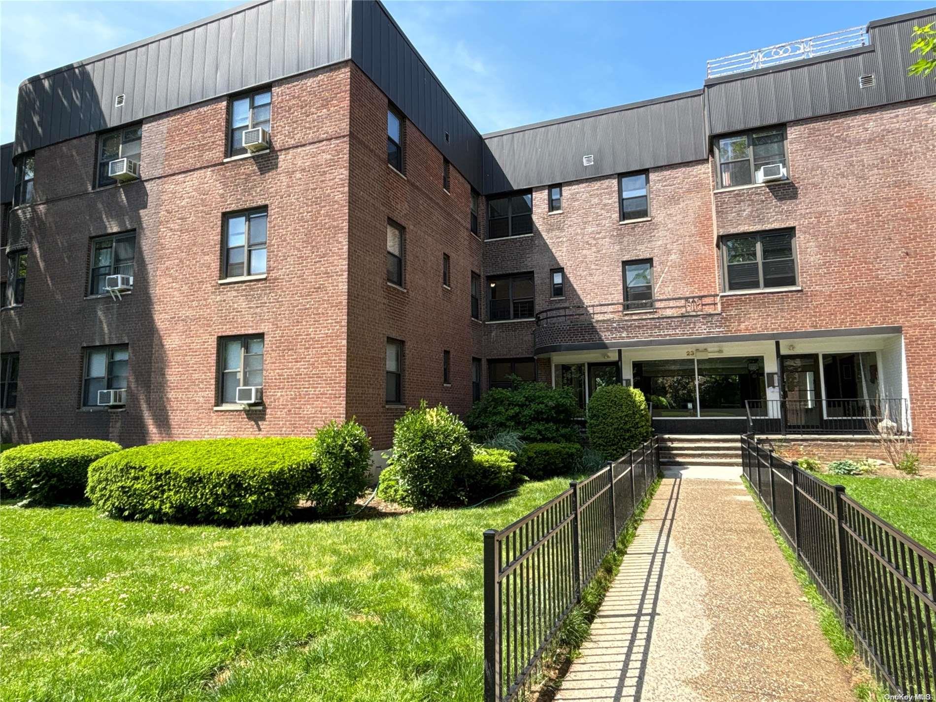 23 Schenck Avenue Unit: 3CD