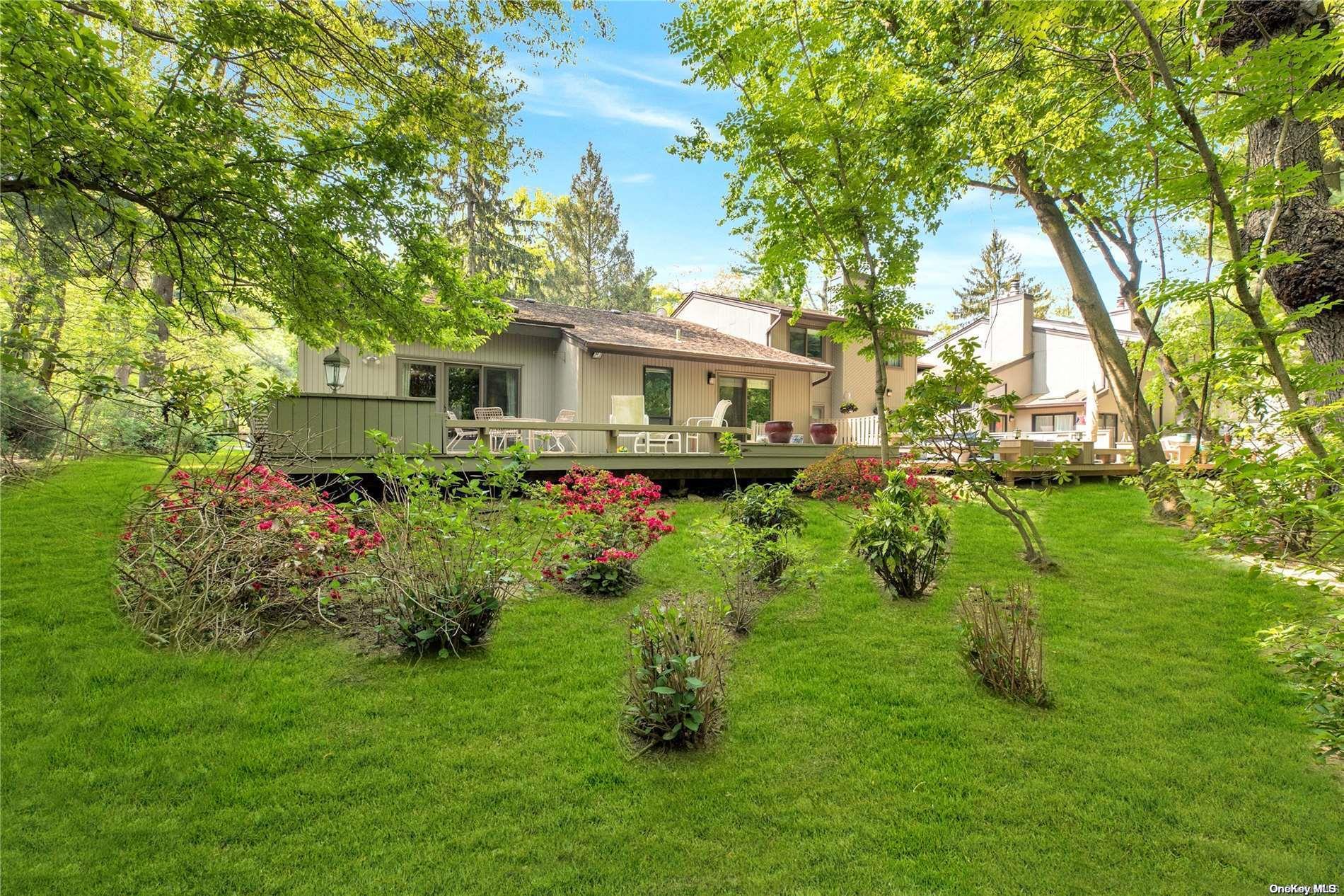 137 Golf View Drive Unit: 137