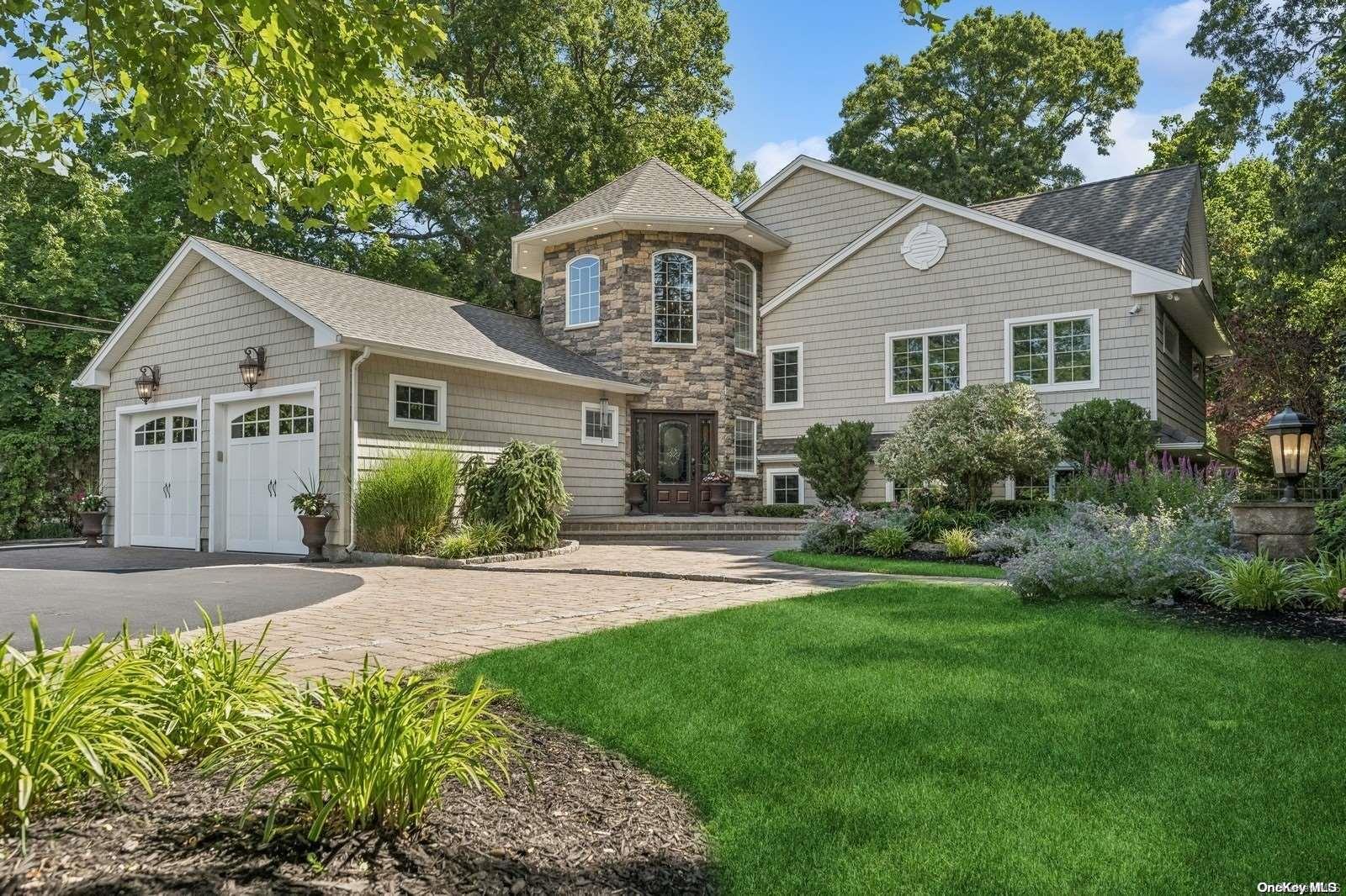 18 Gabriele Drive