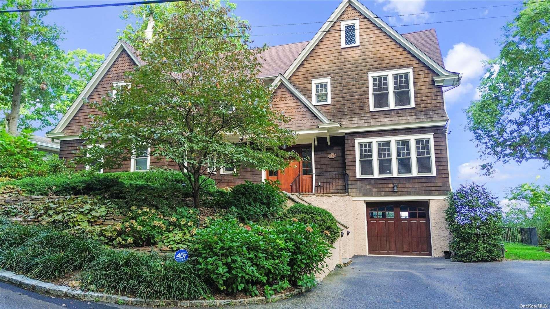 766 Connecticut View Drive