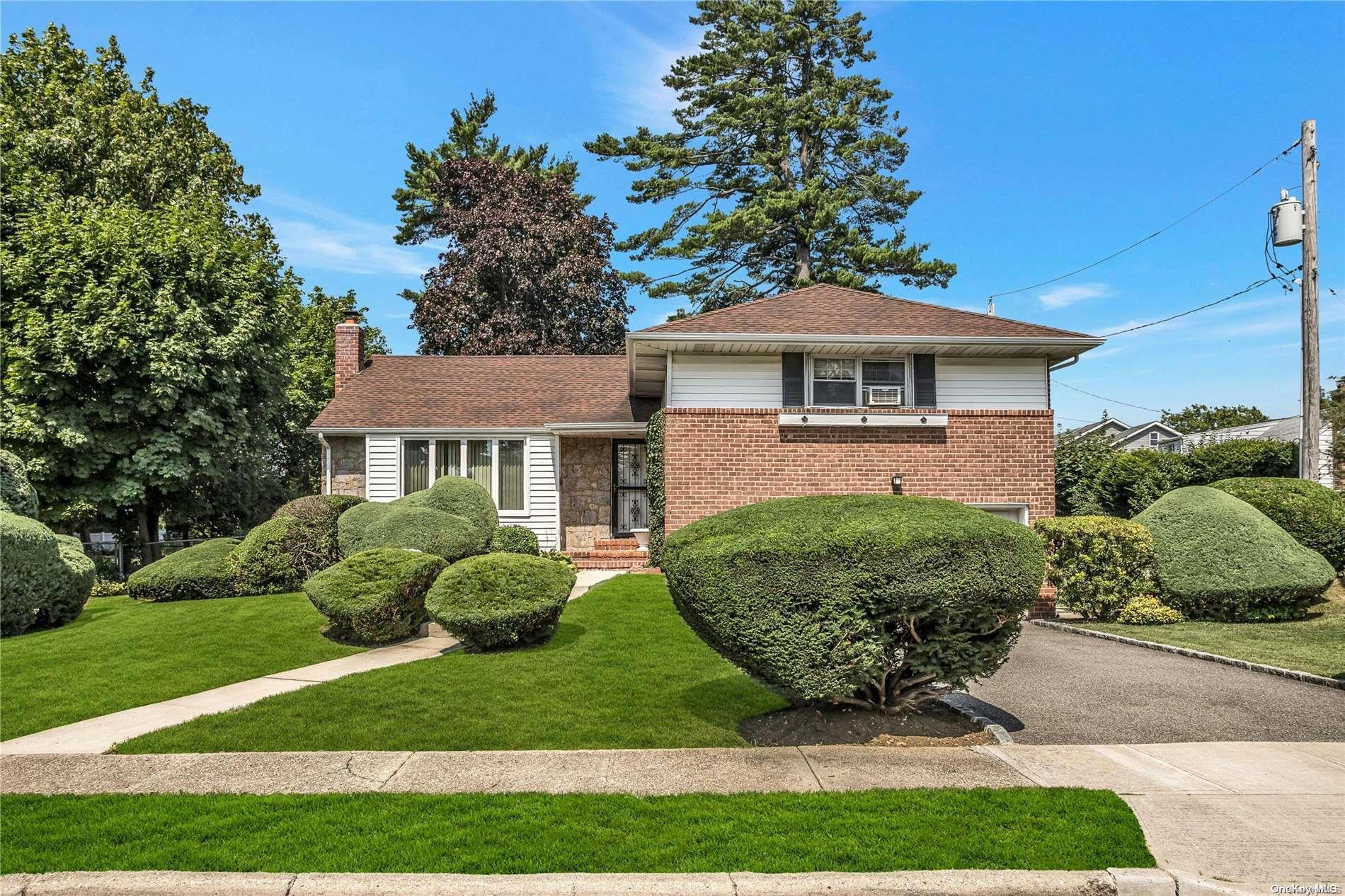 62 Westbury Lane