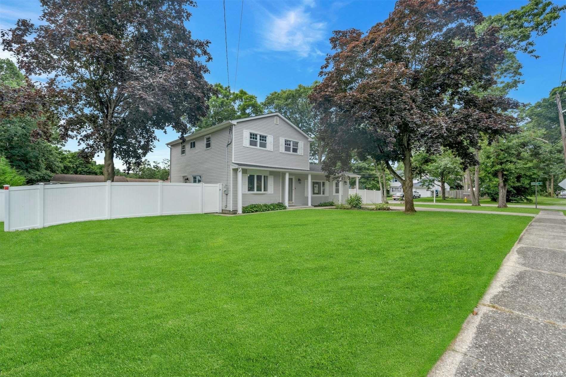 3 Sandie Court