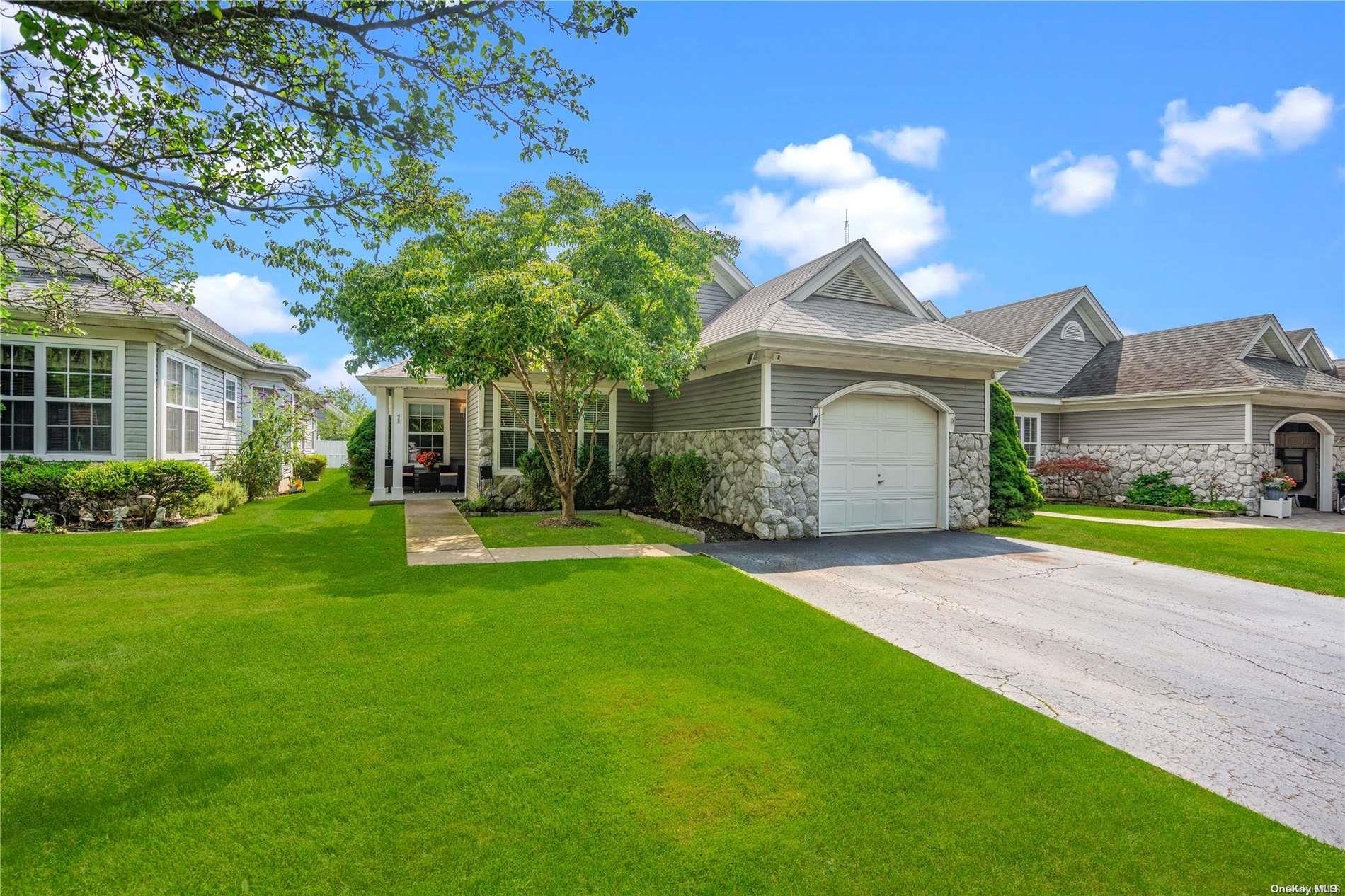 422 Birchwood Park Drive Unit: 422