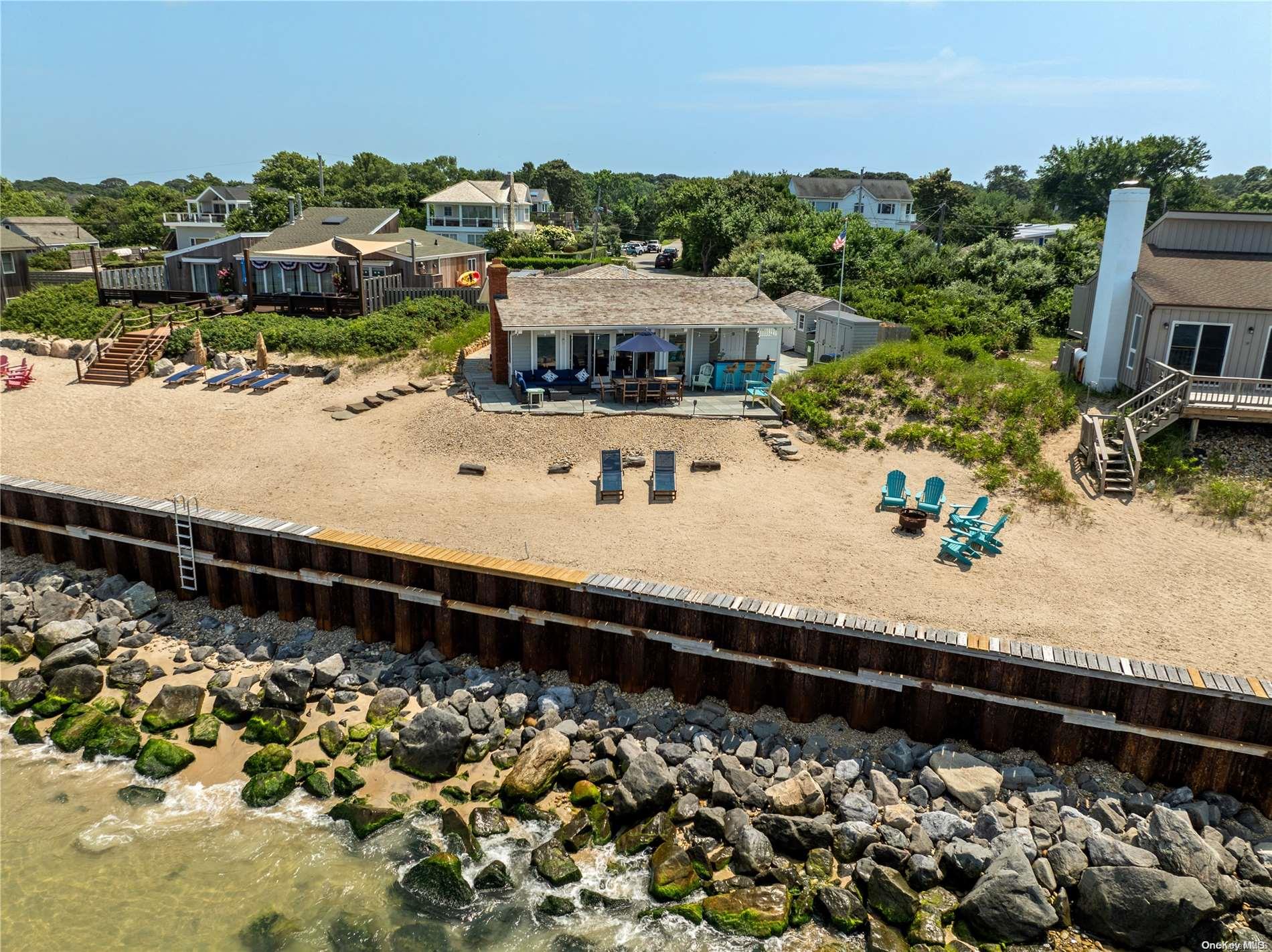 90 Soundview Drive