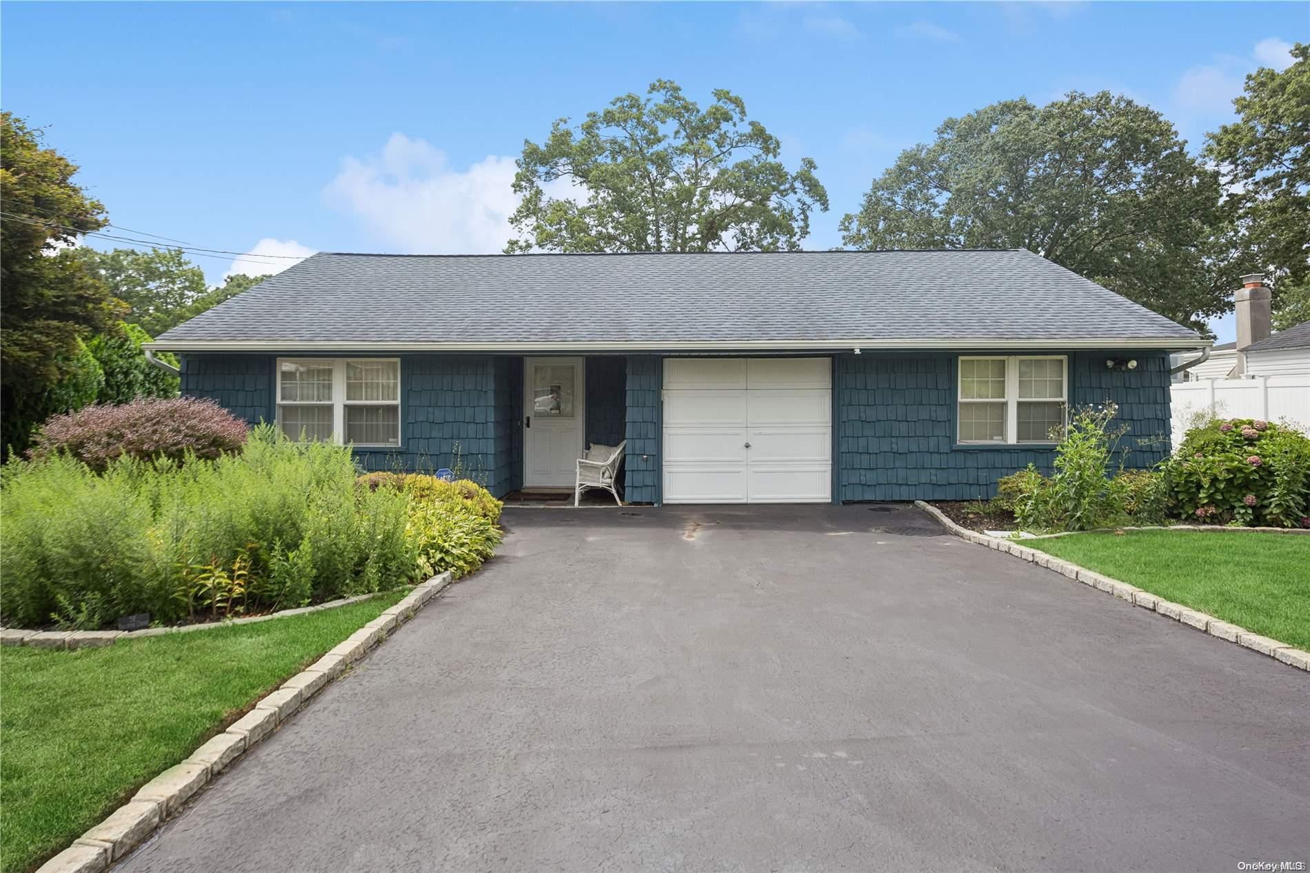 32 Biscayne Drive