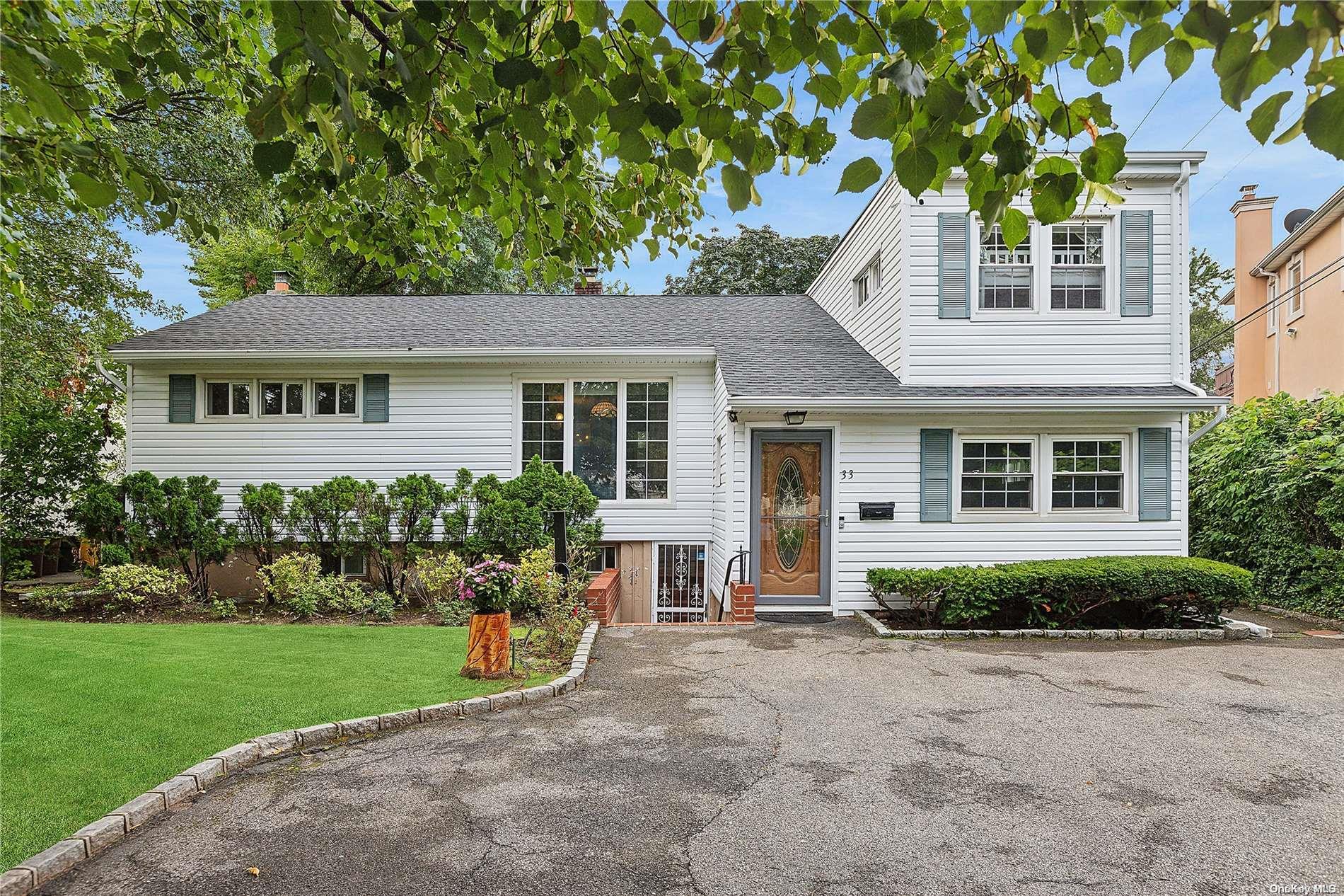 33 Forest Road
