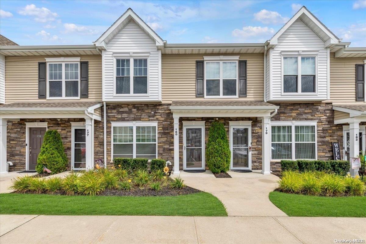 180 Ashley Court Unit: 180