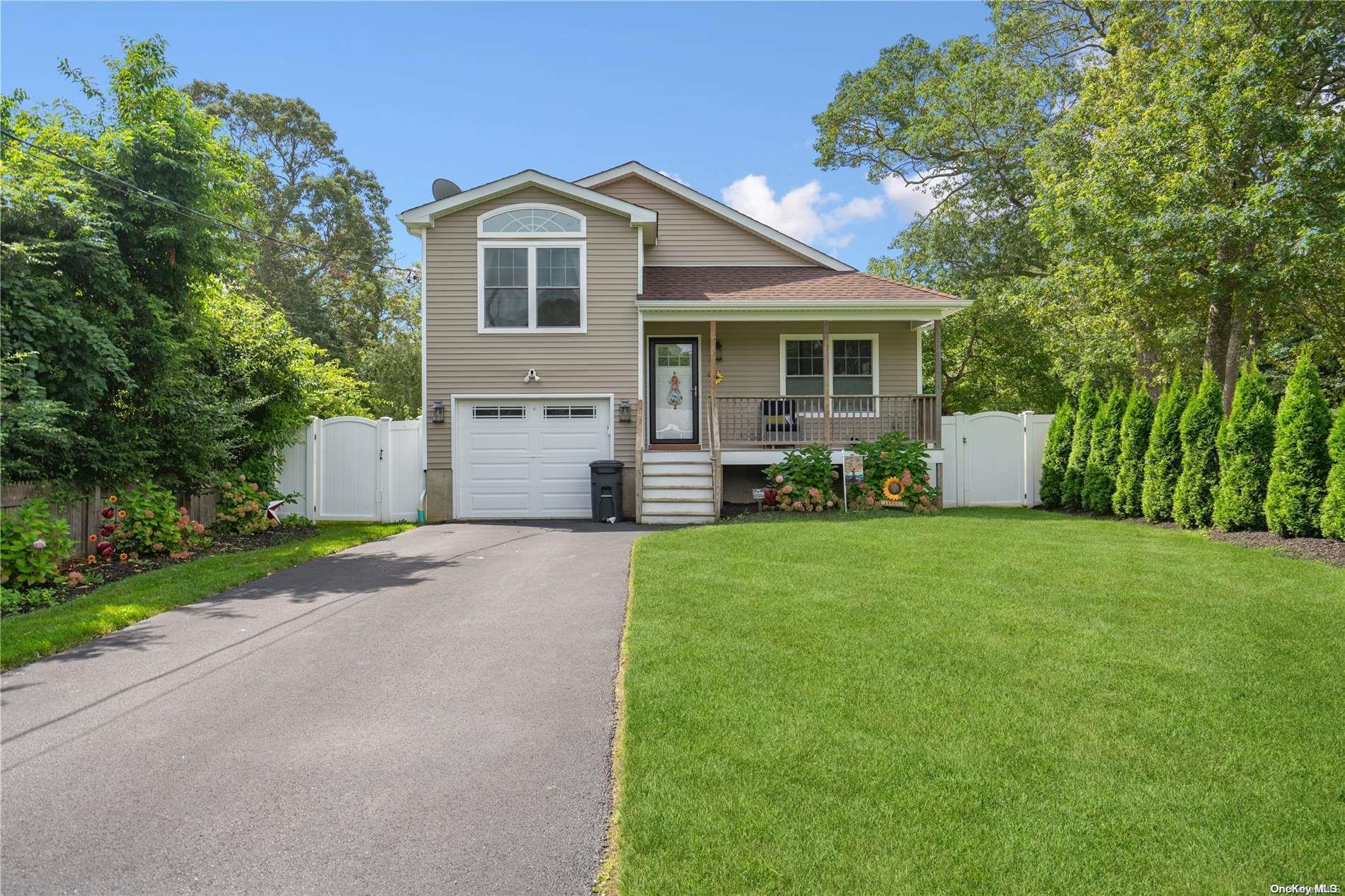 54 Baybright W Drive