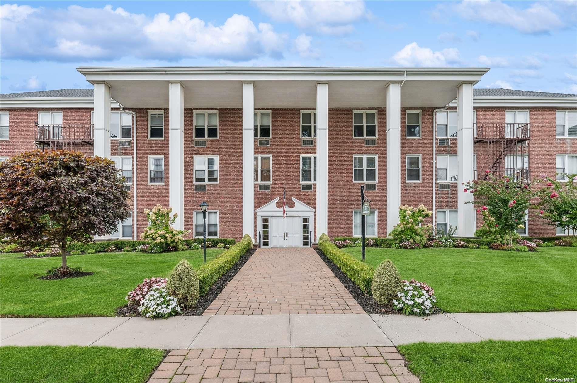 55 Lenox Road Unit: 2F