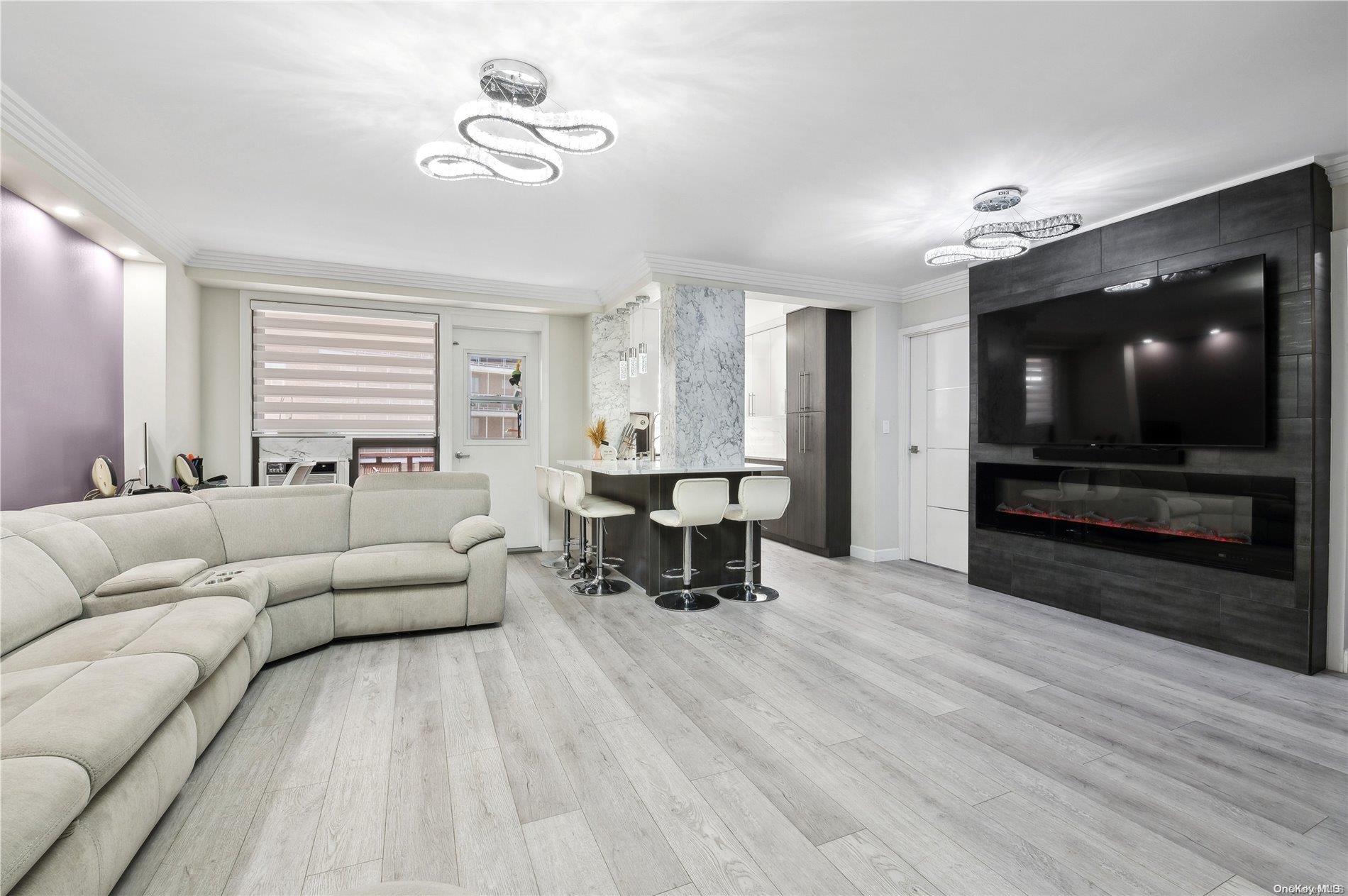 61-35 98th Street Unit: 12K