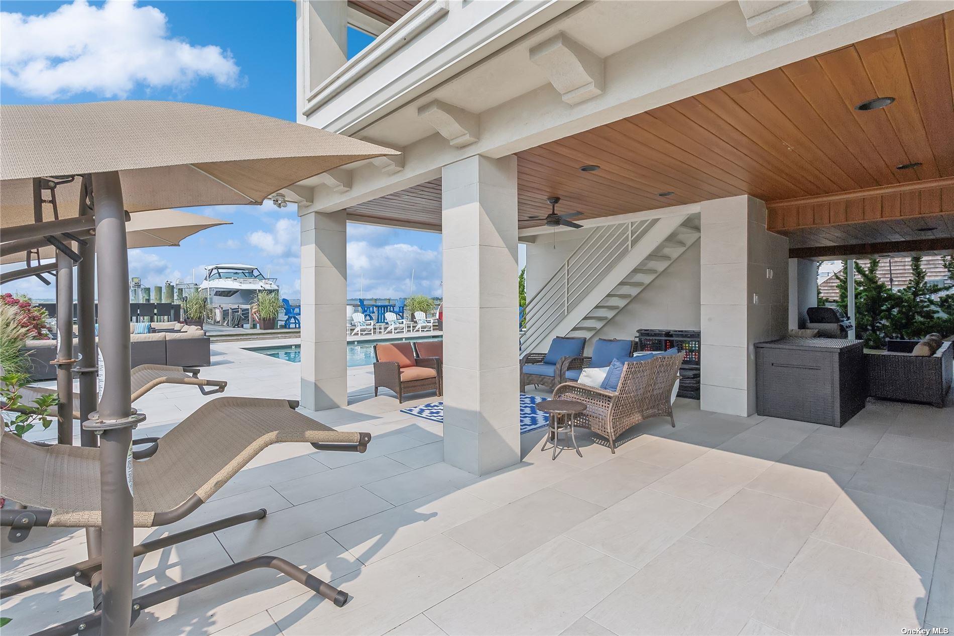 853 W Park Avenue