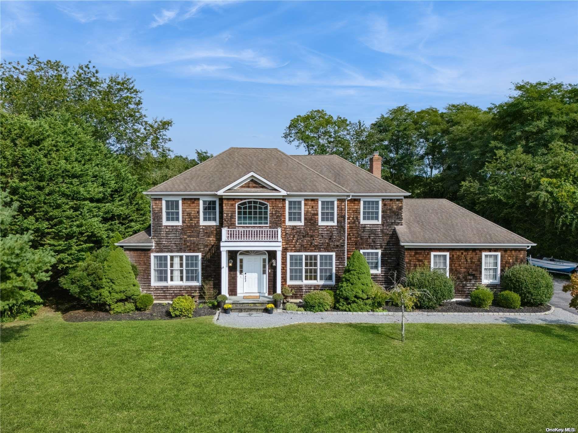 330 Shore Lane