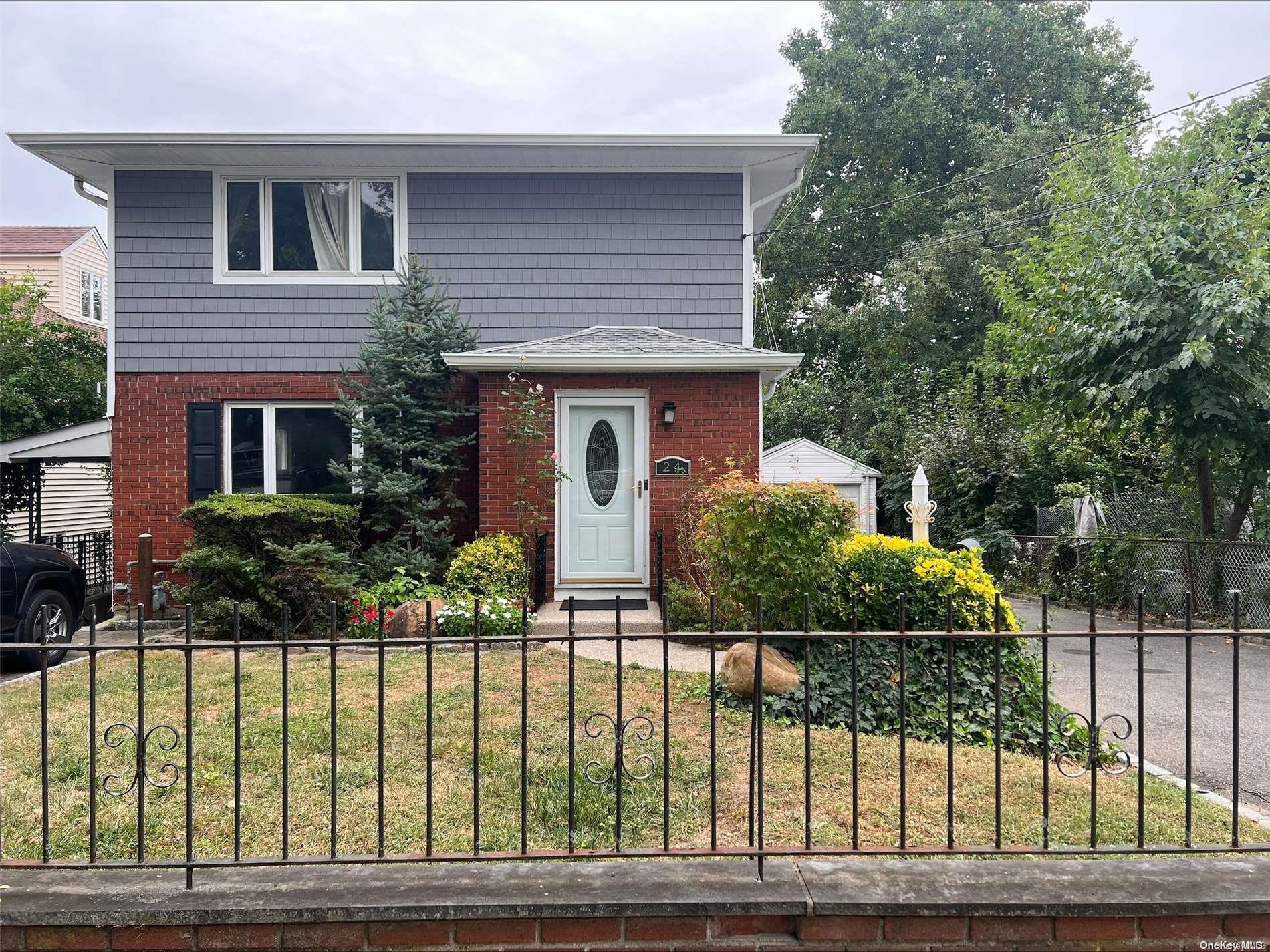 24 N Linwood Road Unit: 1st Fl
