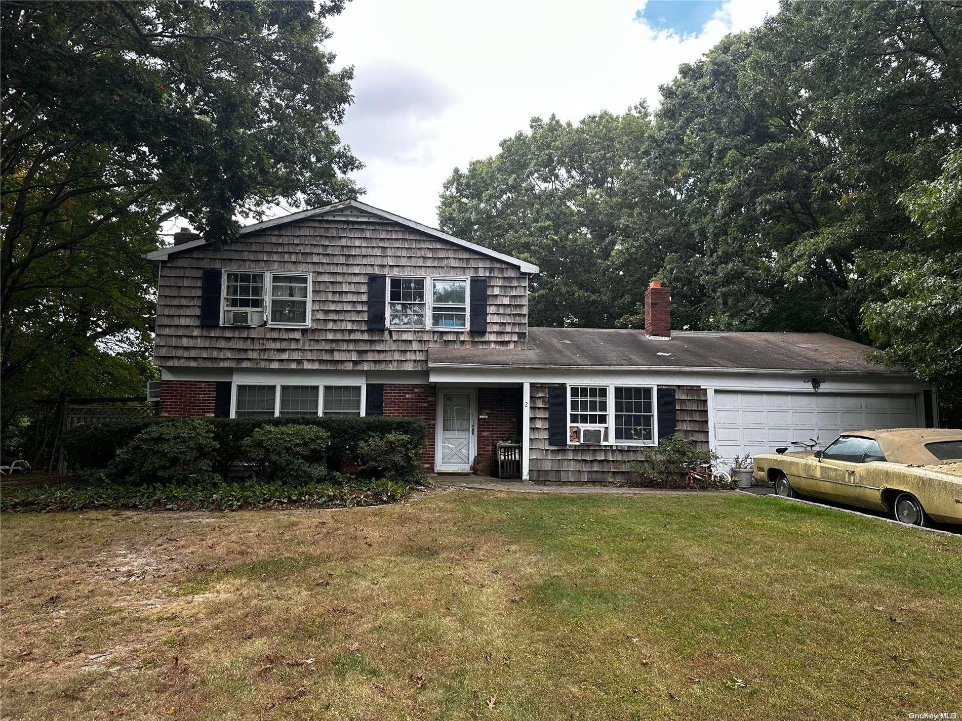 2 Little Hill Road