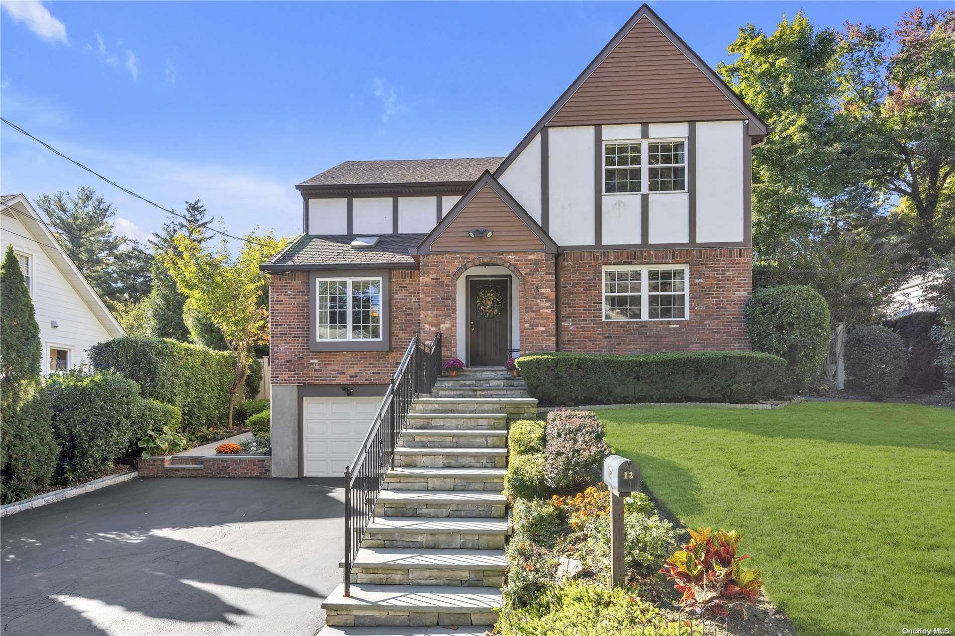 13 Cedar Lane