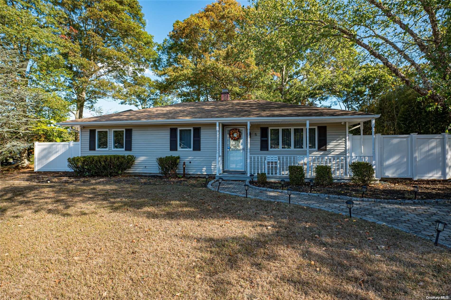 5 Donack Lane