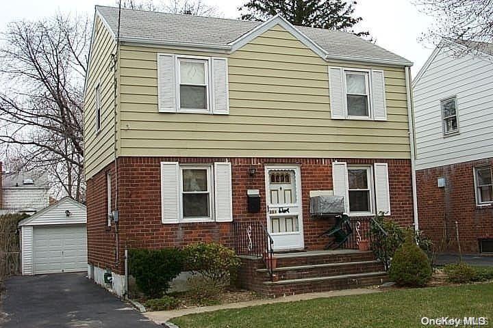 351 White Road