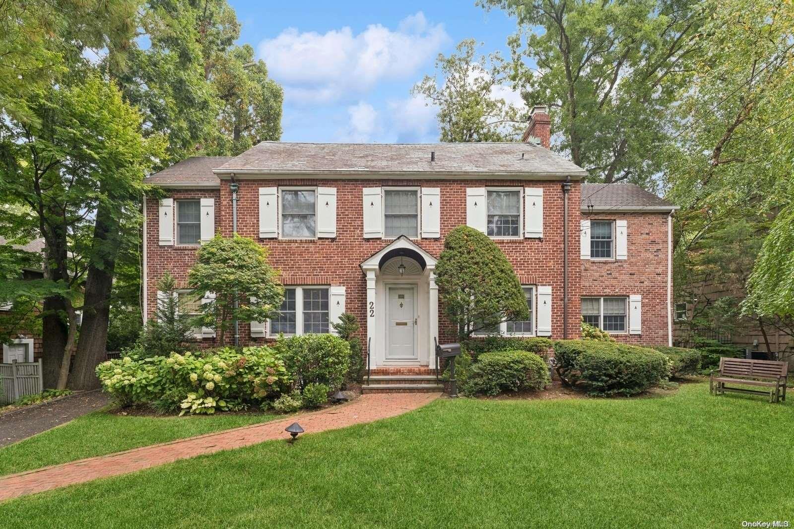 22 Elliot Road