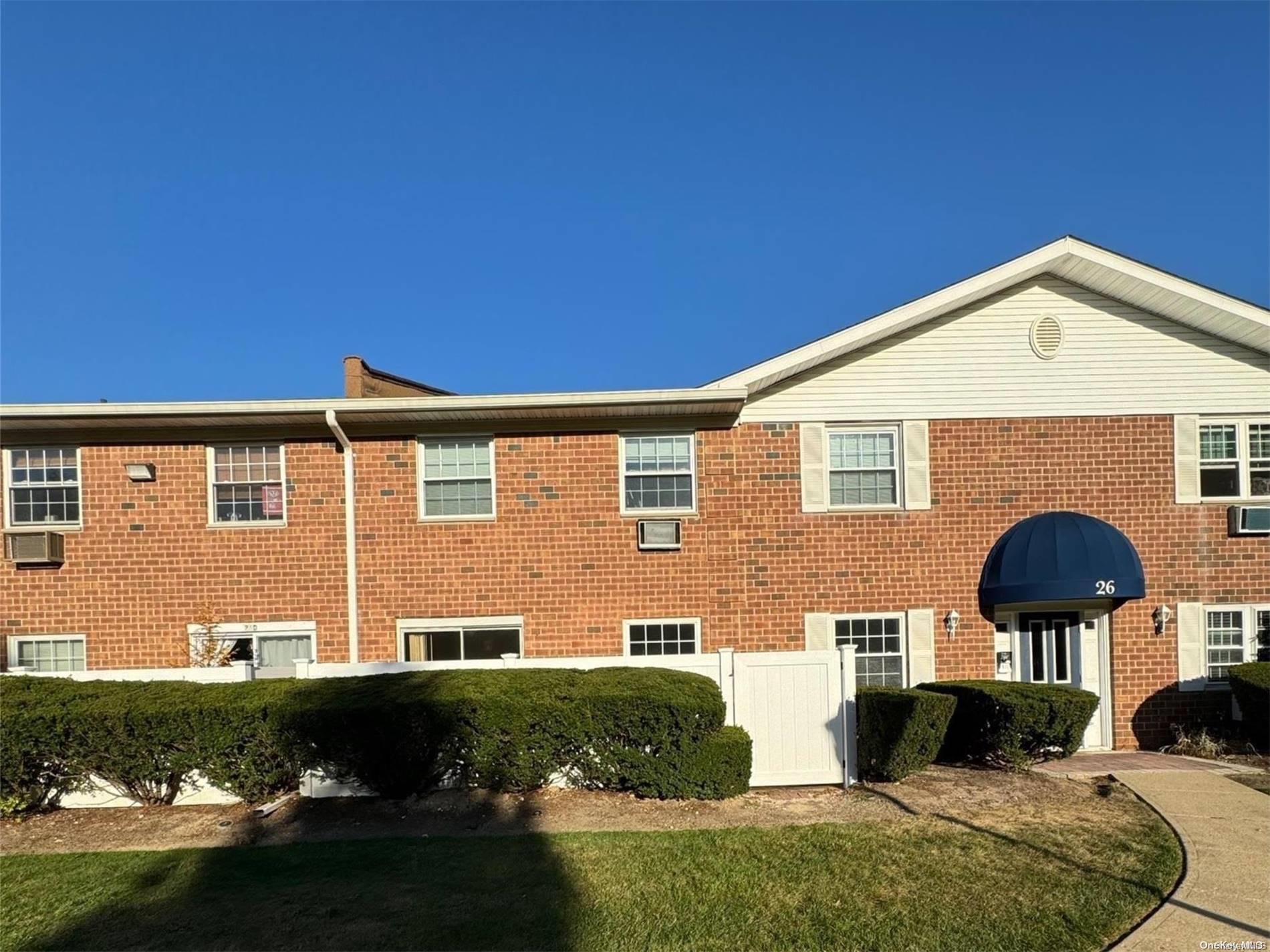460 Old Town Road Unit: 26E