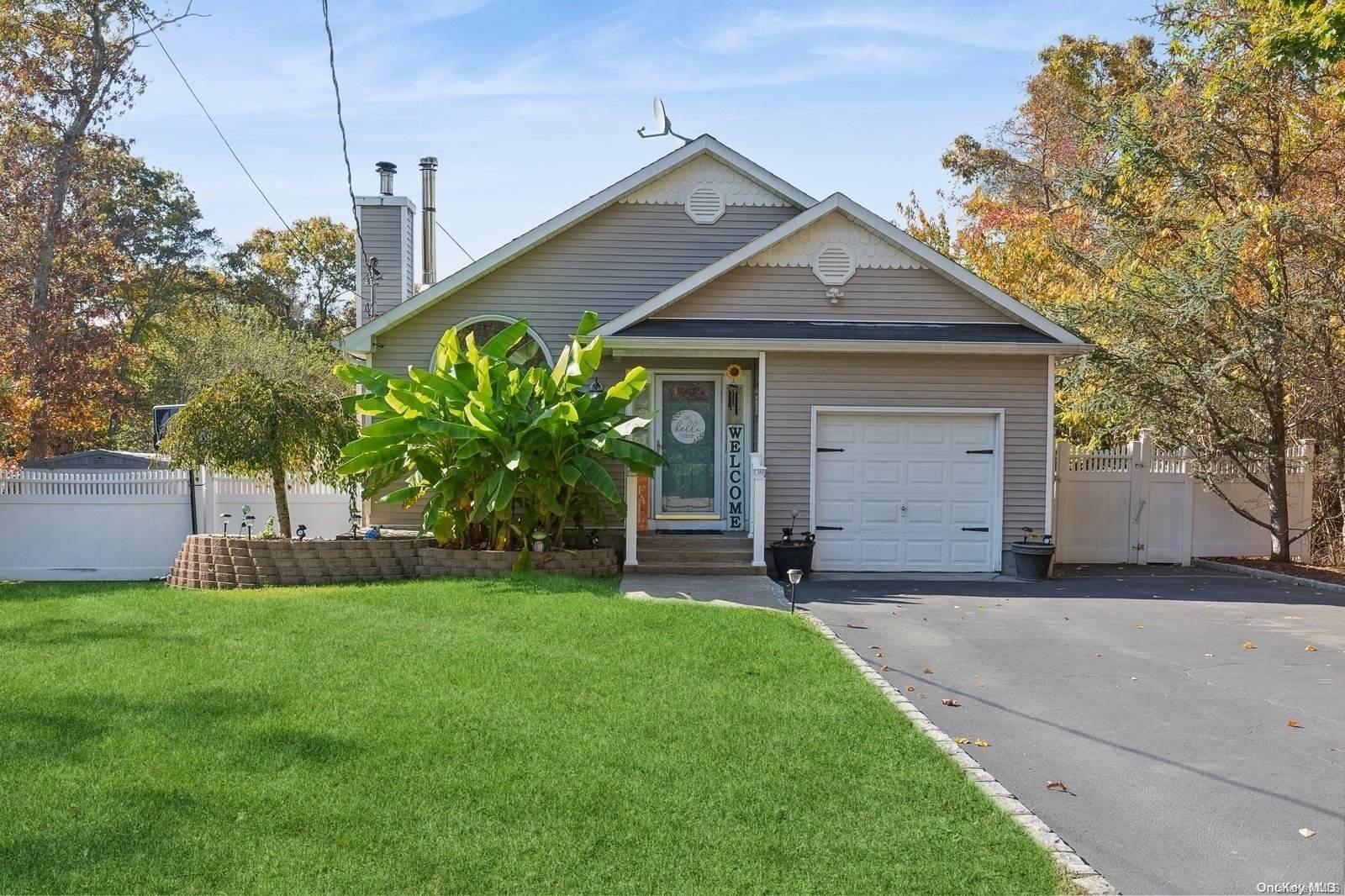 12 Woodlot Road