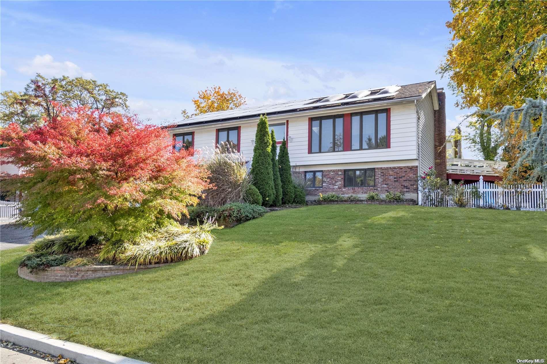 6 Hitching Post Lane