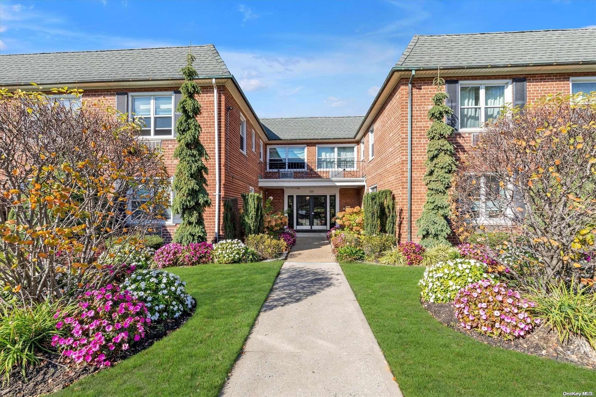 120 S Park Avenue Unit: 2F