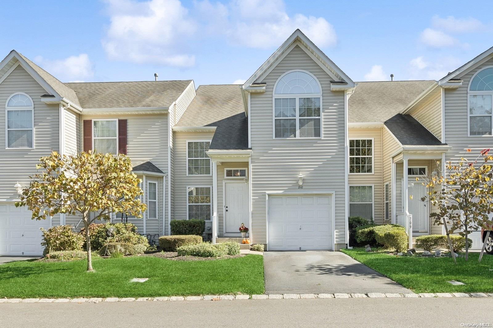 210 Kettles Lane Unit: 210