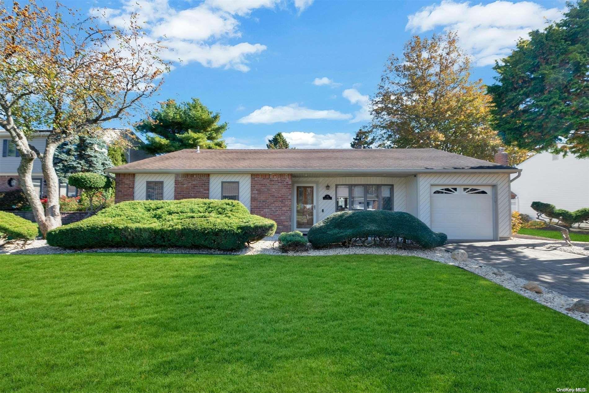 35 Acacia Drive