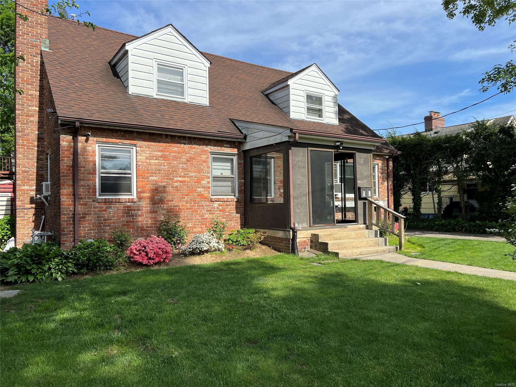 2 Dogwood Lane Unit: Apt 2