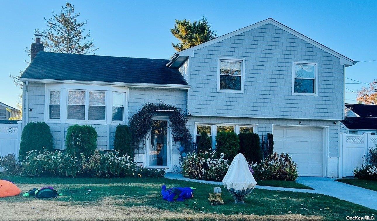 64 Dante Avenue