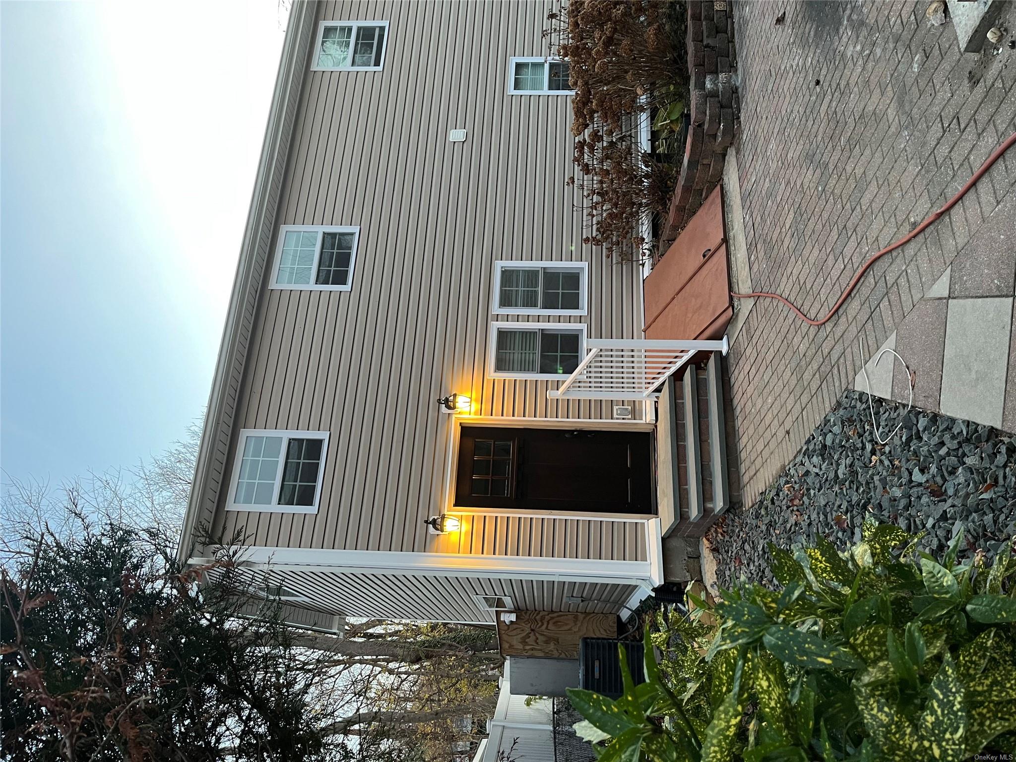 5 B Meadow Street