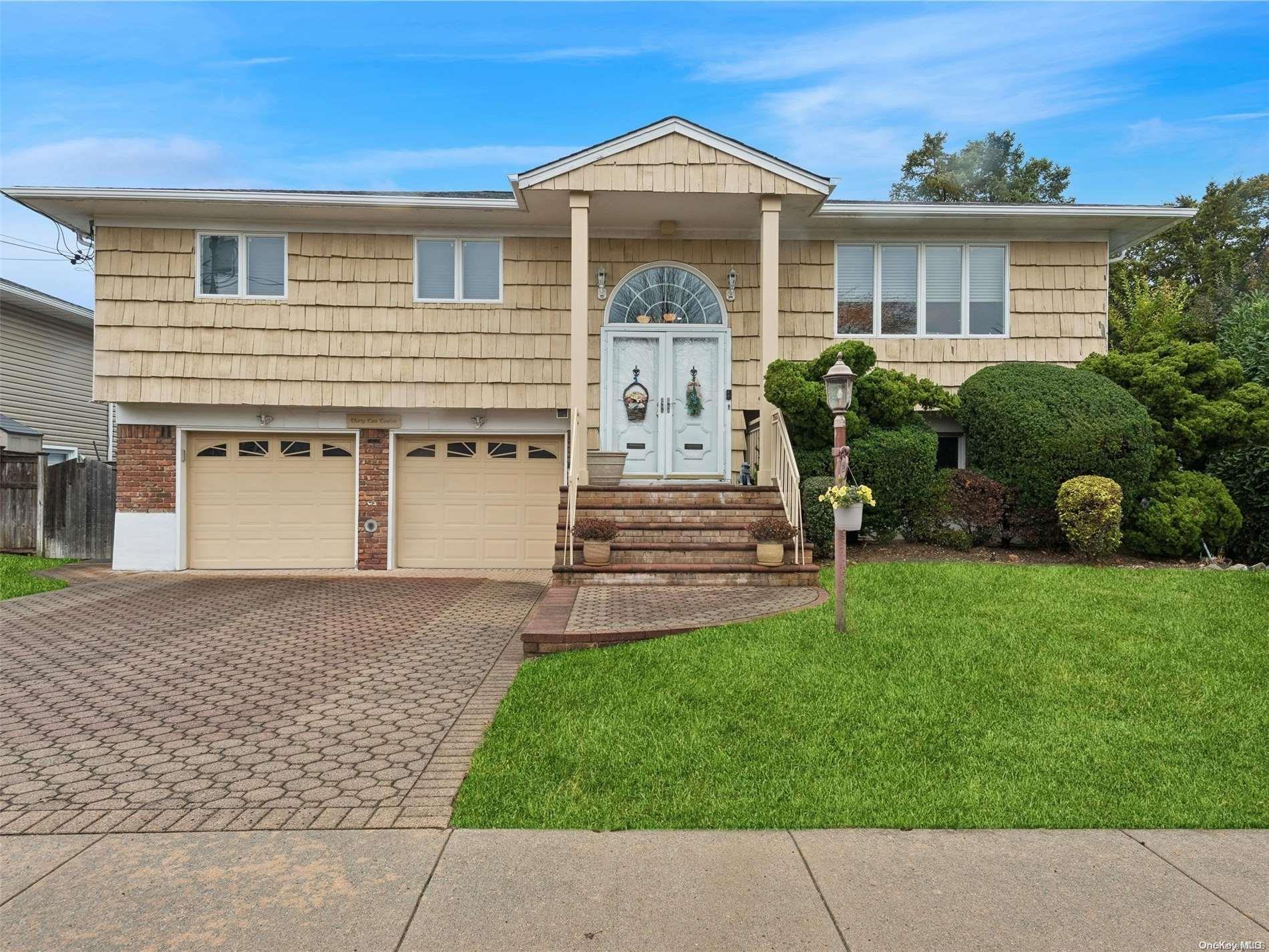 3212 Shore Road