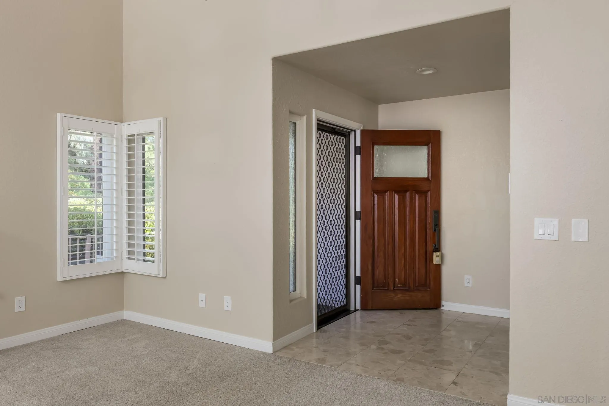 12107 Putting Green Row