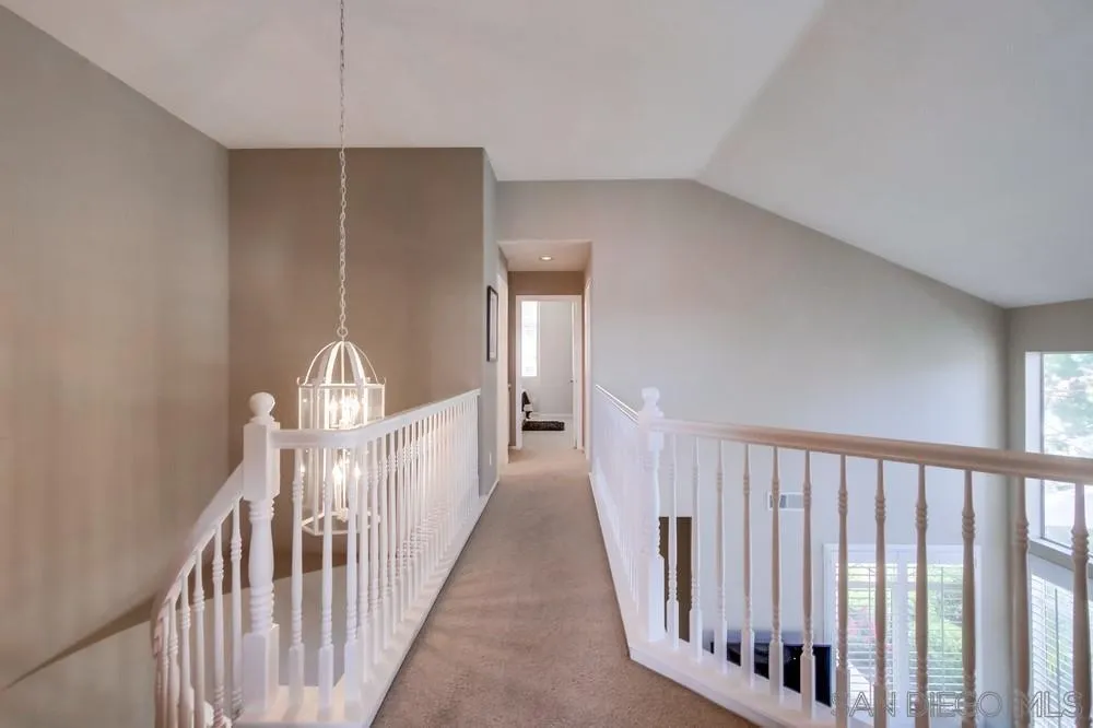 12391 Caminito Vibrante