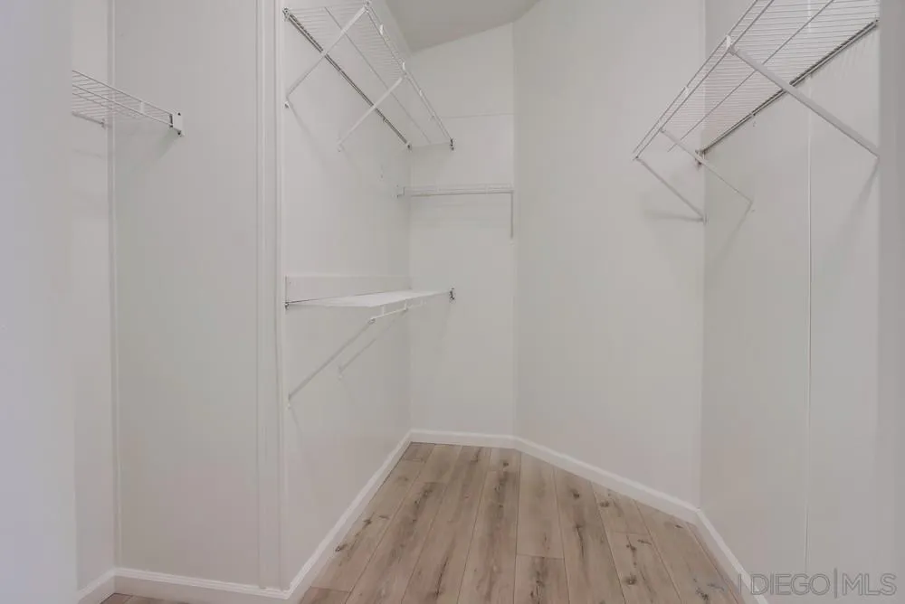 1010 E Bobier Unit 182