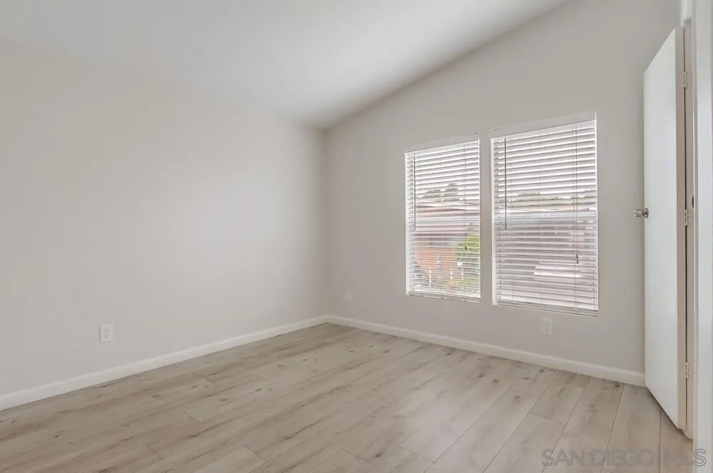 1010 E Bobier Unit 182