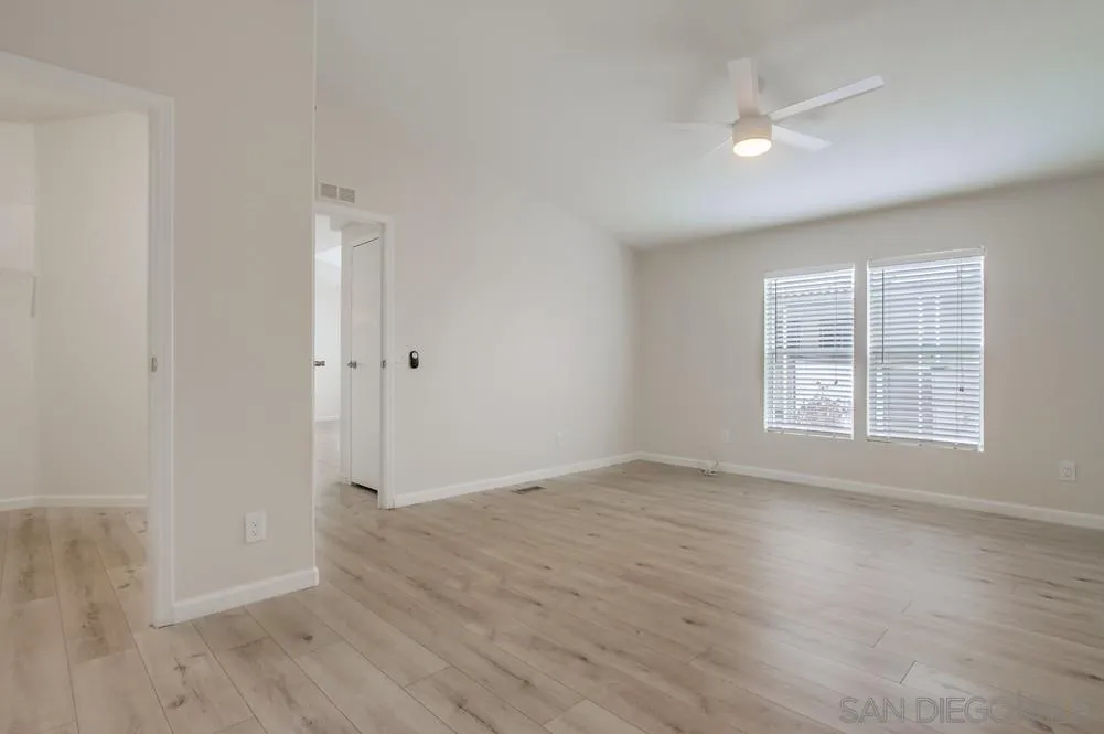 1010 E Bobier Unit 182