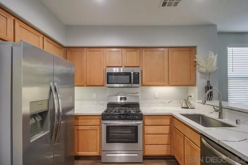 4300 Newton Ave Unit 45