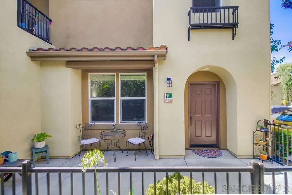 4300 Newton Ave Unit 45