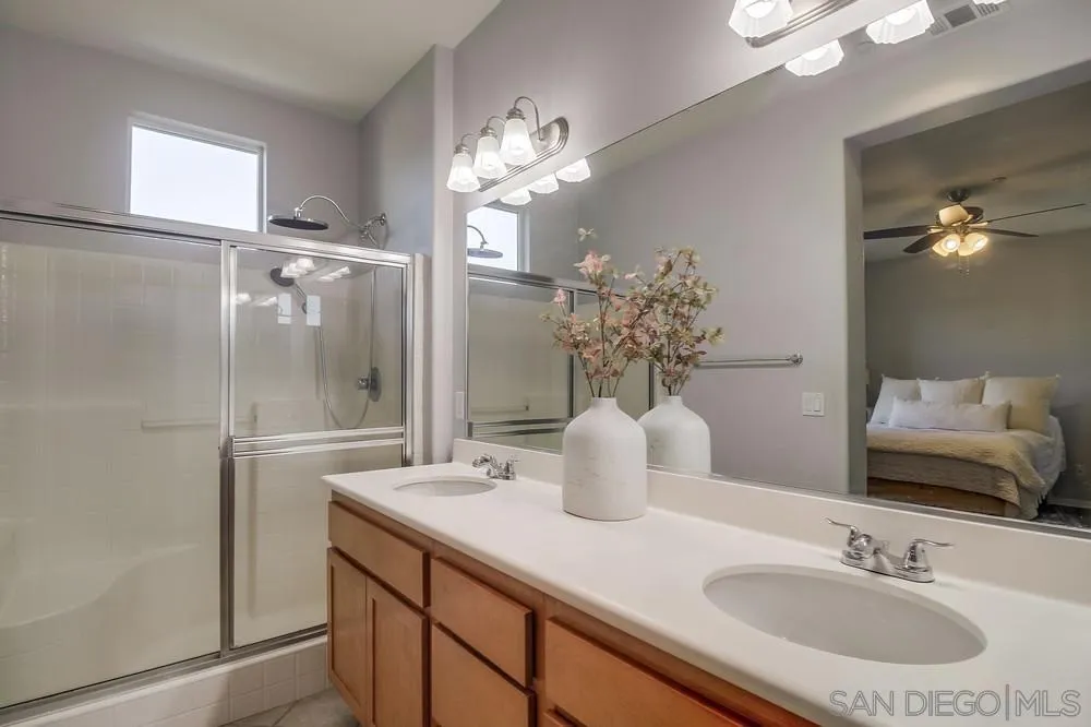 4300 Newton Ave Unit 45