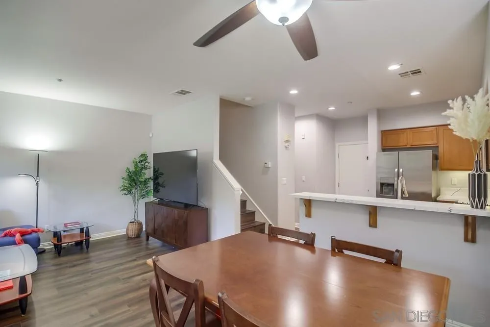 4300 Newton Ave Unit 45