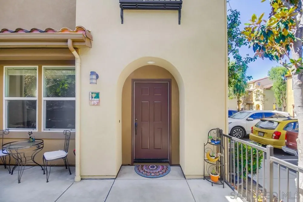 4300 Newton Ave Unit 45