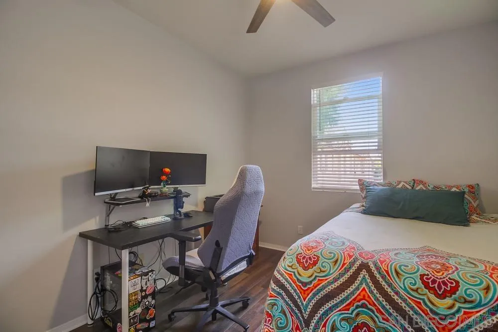 4300 Newton Ave Unit 45