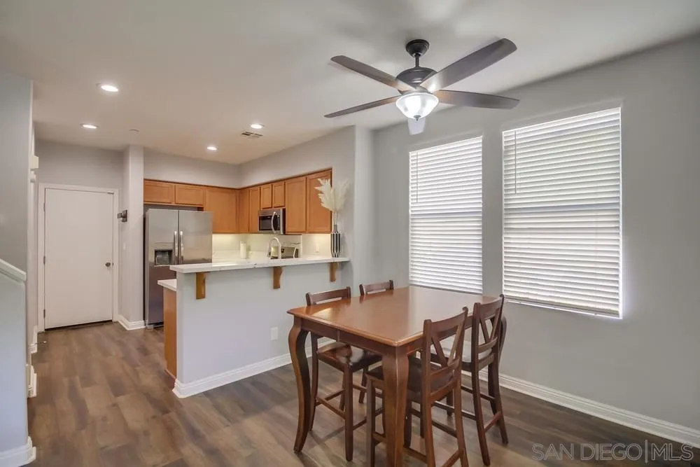 4300 Newton Ave Unit 45