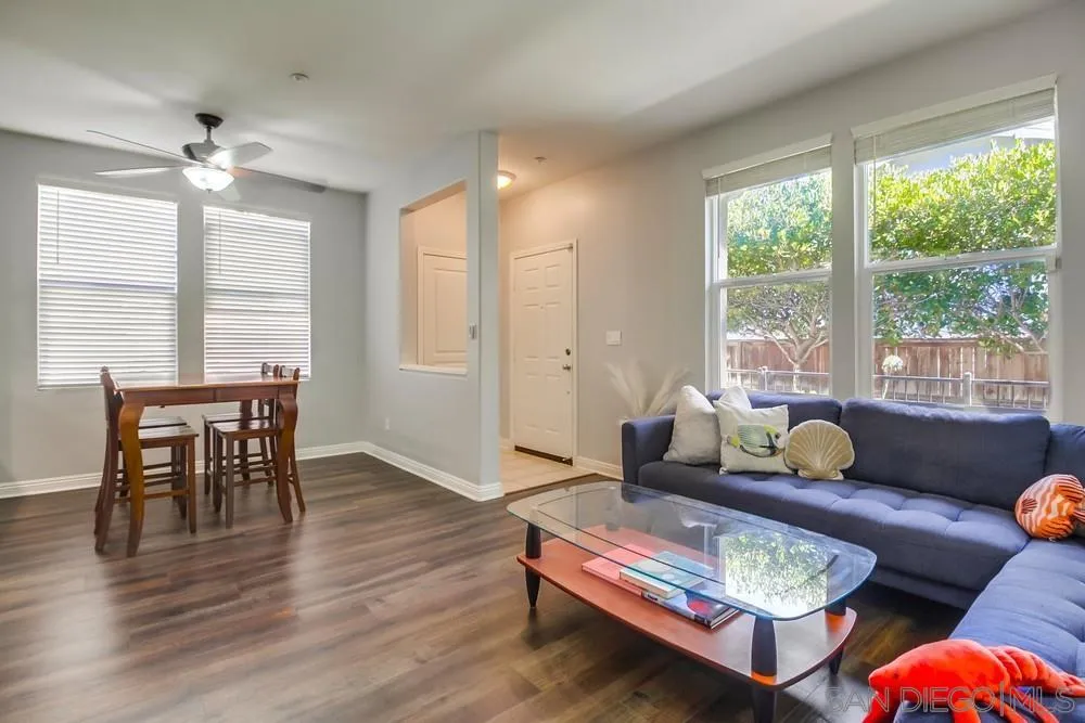 4300 Newton Ave Unit 45