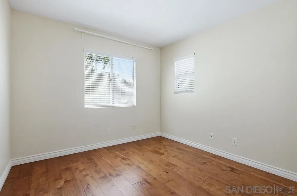 10745 Ballystock