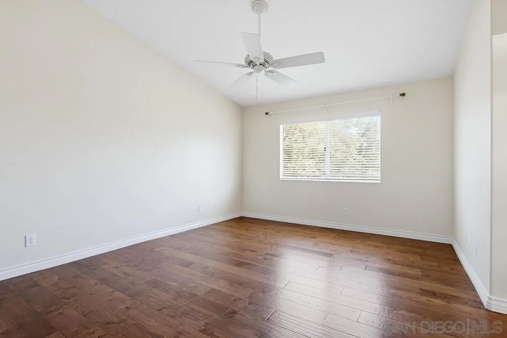 10745 Ballystock