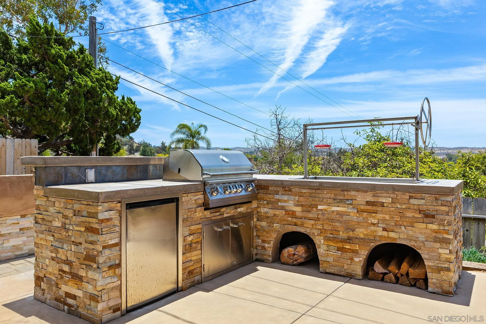 14505 Victoria Estates
